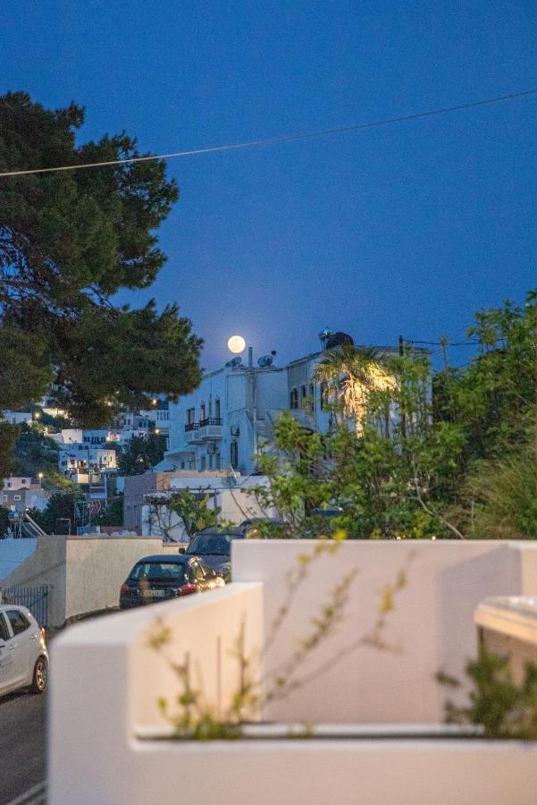 Sunny Bay Vila Agia Marina  Exterior foto