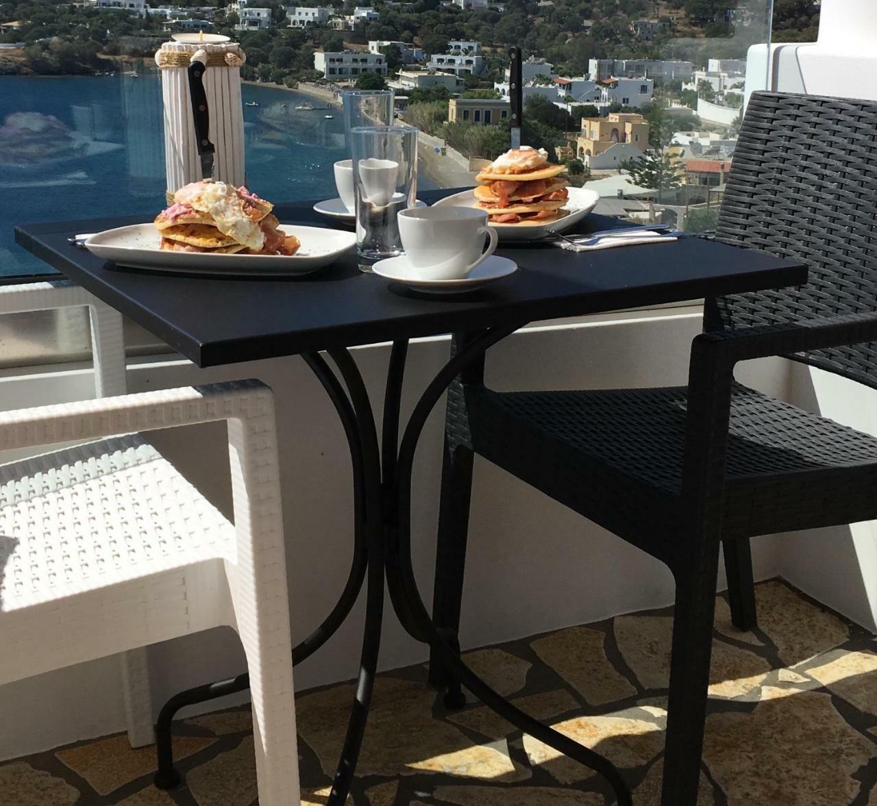 Sunny Bay Vila Agia Marina  Exterior foto